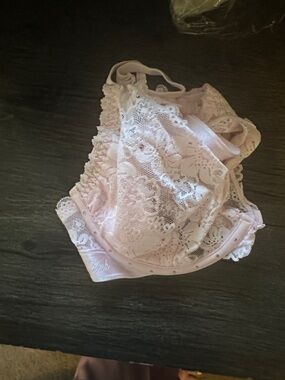 Pink Wink Unlined Plunge Bra 34b NWT
